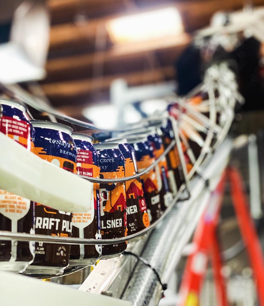 Start the weekend off right with a pint or two of the super refreshing Craft Pilsner Lager🍺 here at the brewery! #weekendvibes