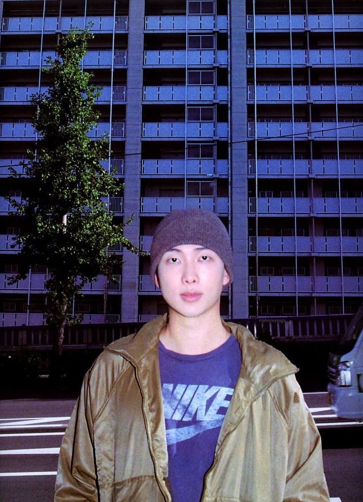 hourlyhyungline's tweet photo. namjoon of the day https://t.co/9INQh3La0S