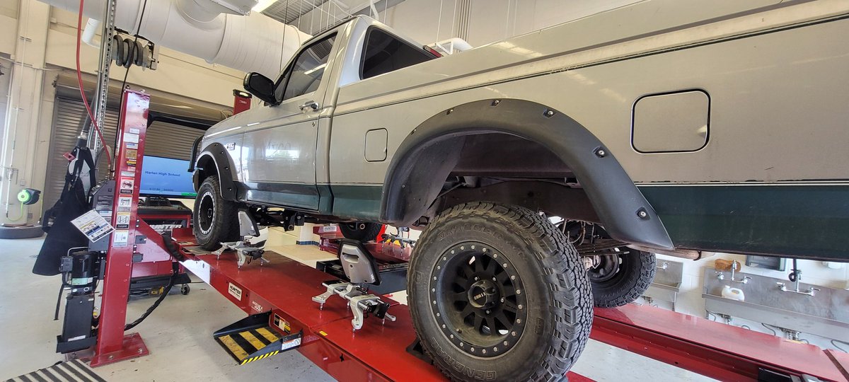 AutoHarlan's tweet image. These students can accomplish amazing things with a little guidance. Lift kit is done. Just needs an alignment now. #NISDSuperiorCTE @NISDHarlan