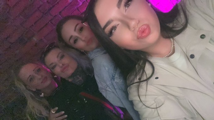 On Tour with my Besties!!!! https://t.co/ZBDEbIX5Zj