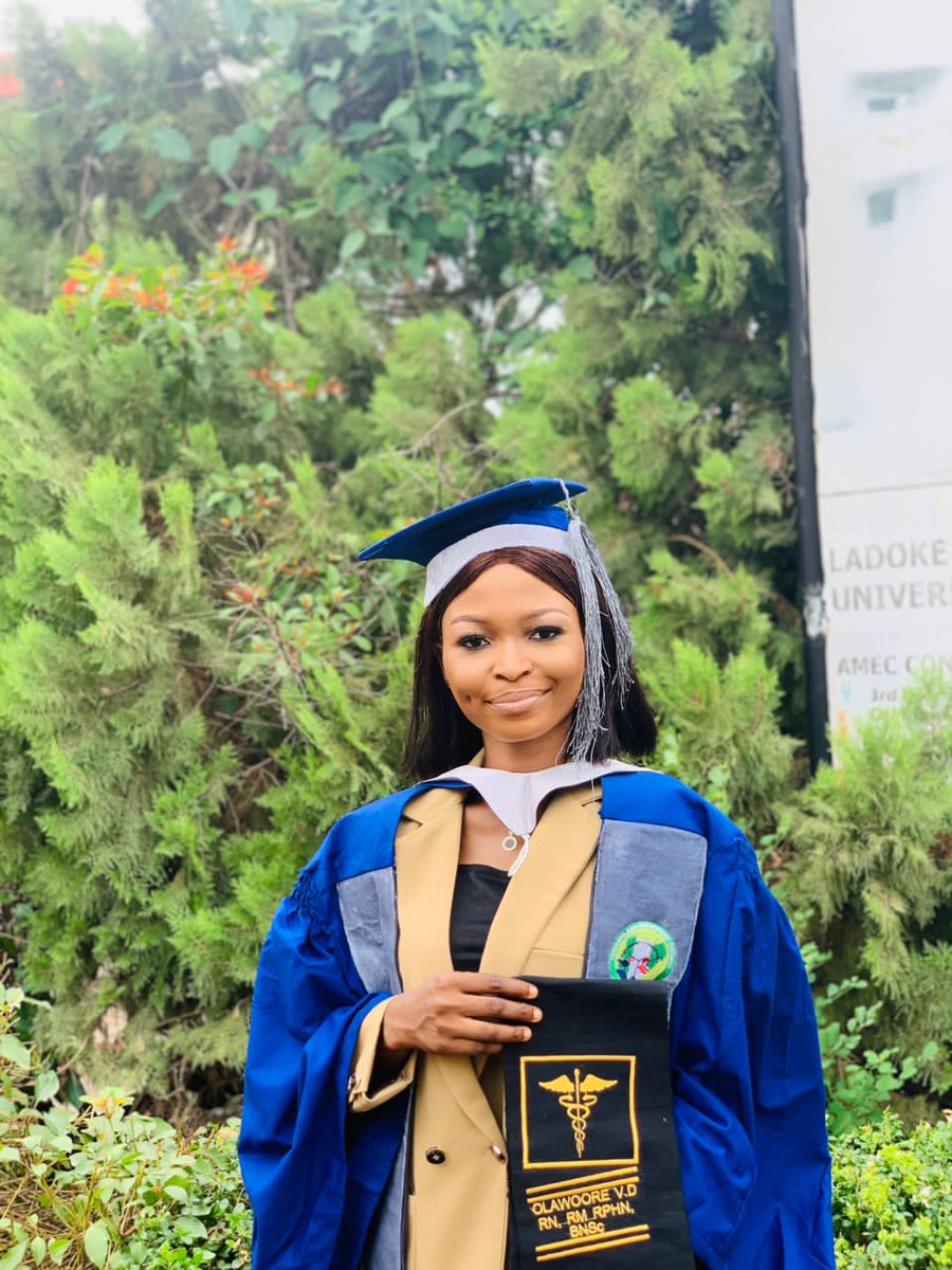 This is the testament of God's faithfulness. Got inducted into Nursing profession.
Reintroducing, OLAWOORE V.D RN,RM,RPHN,BNSC.
This can only be God💃💃
#Graduate
#GratefulHeart