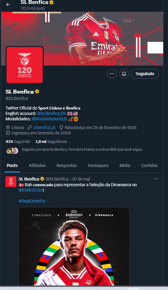 OFuraRedes's tweet photo. O clube prefere não publicar nada o dia todo a honrar os ases que nos honraram o passado. É que nem têm a desculpa que foi um dia ocupado em termos de notícias ou aniversários.

Tudo ao contrário.

Pois eu acho que o José Augusto, o Cavém e o José Águas merecem destaque pela belíssima jogada do primeiro golo.

Que o Coluna merece destaque por ter voltado à Final depois de partir o nariz. E ainda a tempo de marcar um golaço.

Que o Mário João merece ser lembrado por aquele corte espetacular em cima da linha.

Que as pessoas devem saber que Costa Pereira fez os impossíveis para suster a avalanche do Barcelona.

Mas isso sou eu que sou um romântico.

Honra e glória aos heróis de Berna.