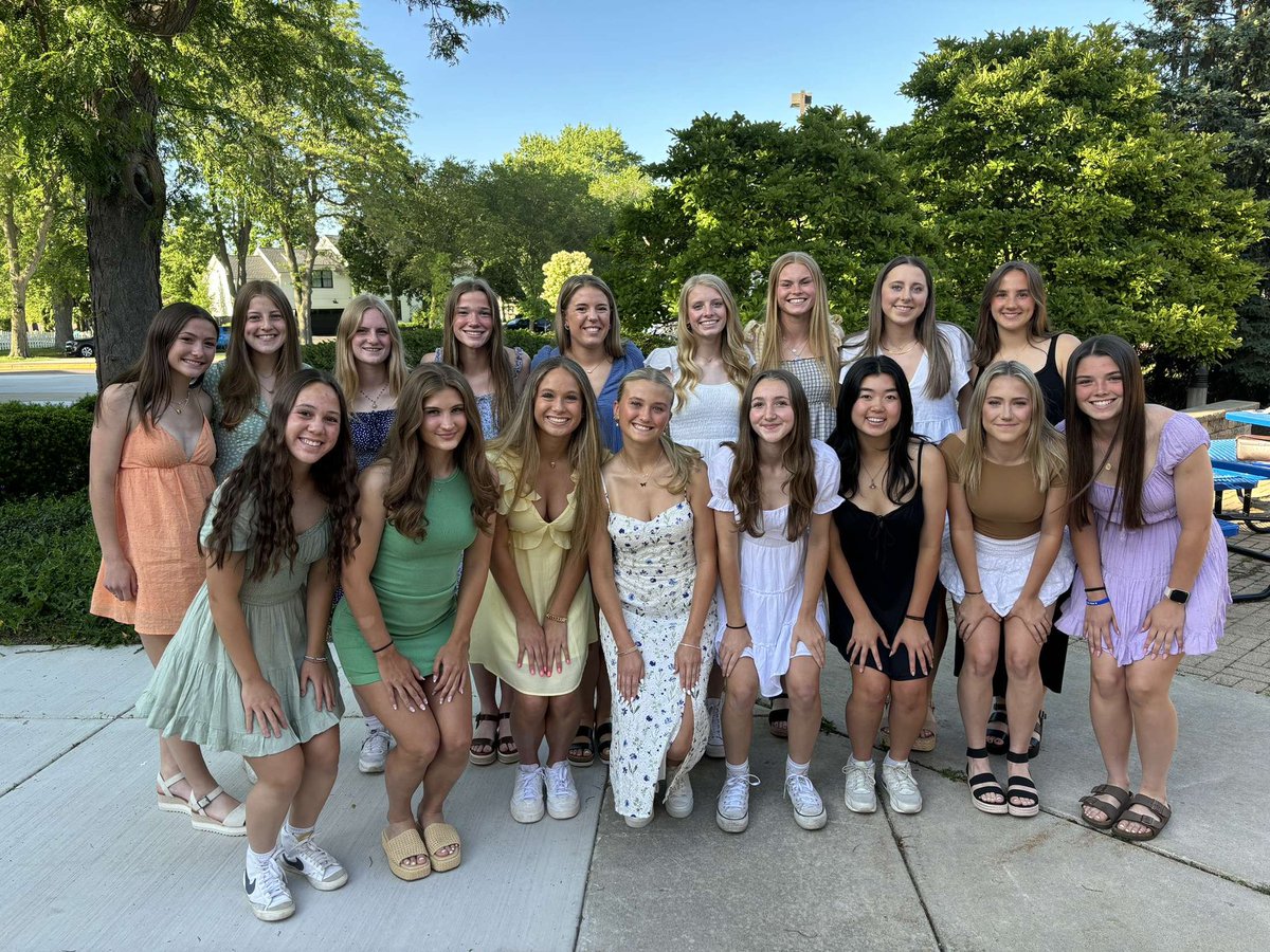 So sad my high school soccer career has come to an end.
Honored to have been named all-conference, all-sectional, and academic all-state. Also to have been voted team role model by my teammates!
Long live the Lady Vikes!