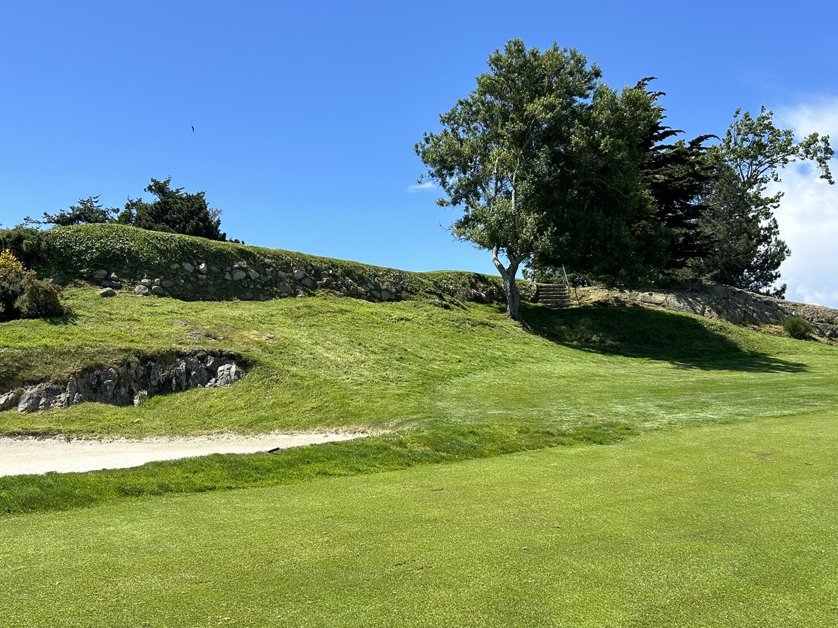 Sean Parker (@seanparker1414) on Twitter photo The crew this year is really starting to get this place dialed in. Going to look real good for Seattle interclub next week! <a href="/jpaulrobertson/">J. Paul Robertson MBA, BSc. PMP</a> <a href="/VGC1893/">Victoria Golf Club</a> <a href="/lindsaygolf/">Lindsay Bernakevitch</a> The crew this year is really starting to get this place dialed in. Going to look real good for Seattle interclub next week! <a href="/jpaulrobertson/">J. Paul Robertson MBA, BSc. PMP</a> <a href="/VGC1893/">Victoria Golf Club</a> <a href="/lindsaygolf/">Lindsay Bernakevitch</a>