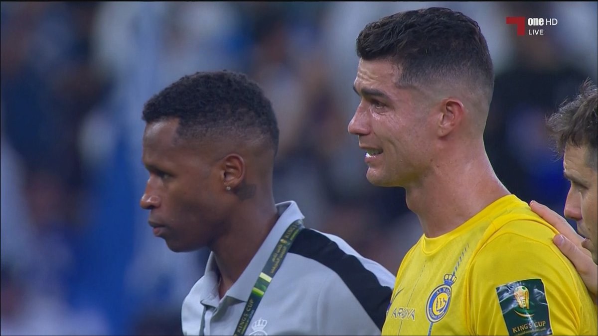 CR7_799's tweet photo. رغم إن كرة القدم  القاسية جداً بالنسبة لي انتهت بهذا التاريخ،
إلا انني لازلت معك في حزنك قبل فرحك
لازلت احمل معك هموم البطولة اللتي سوف تُسعدك حتى لو لم تكن قريبه.
انا قريب منك يا اسطورة،
انا بجانبك دائماً في كل عثرة.
لن تكون وحيداً وانت الدون كريستيانو رونالدو https://t.co/EgsSJqt12q