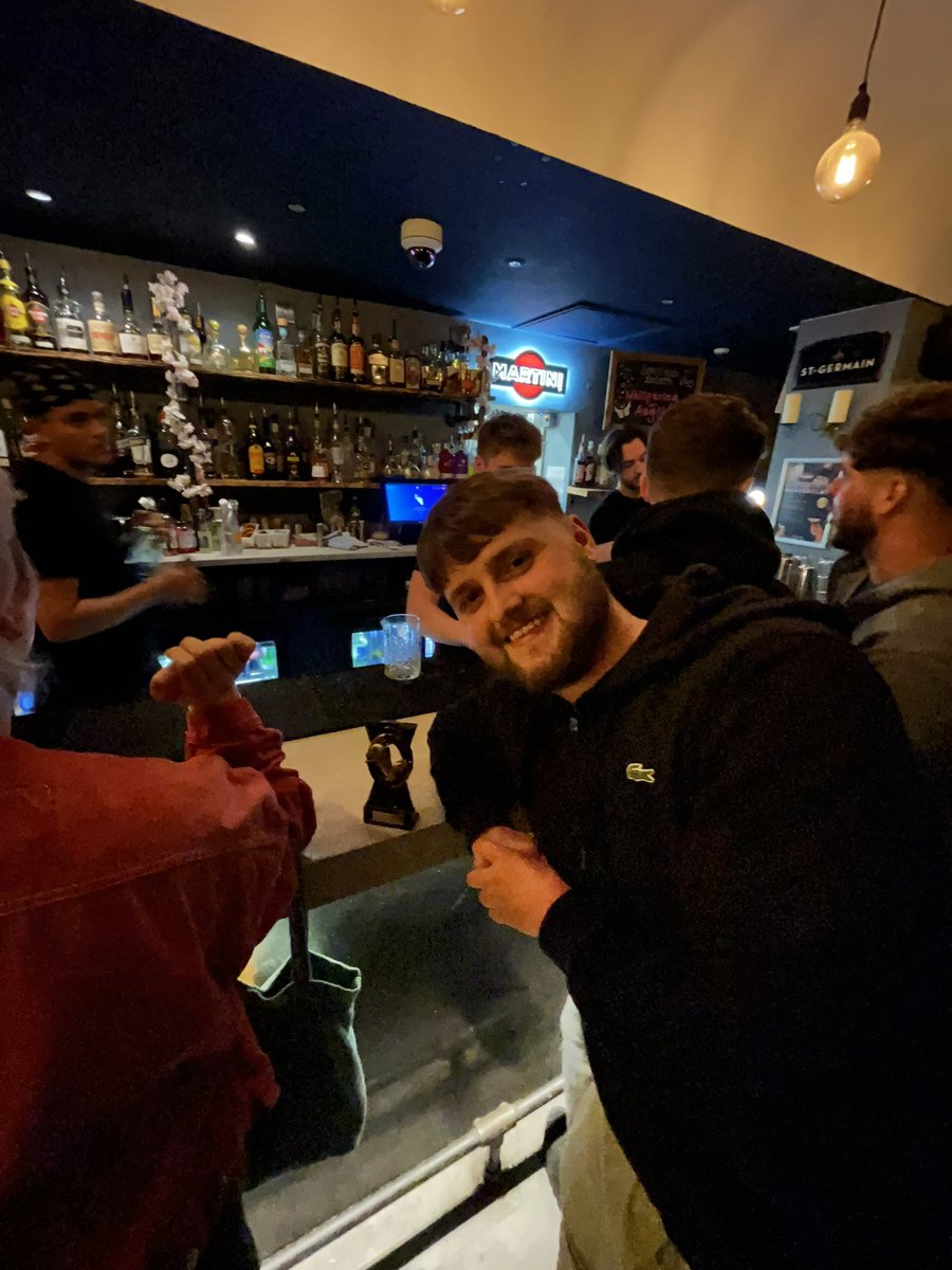 bury bisons tweet media