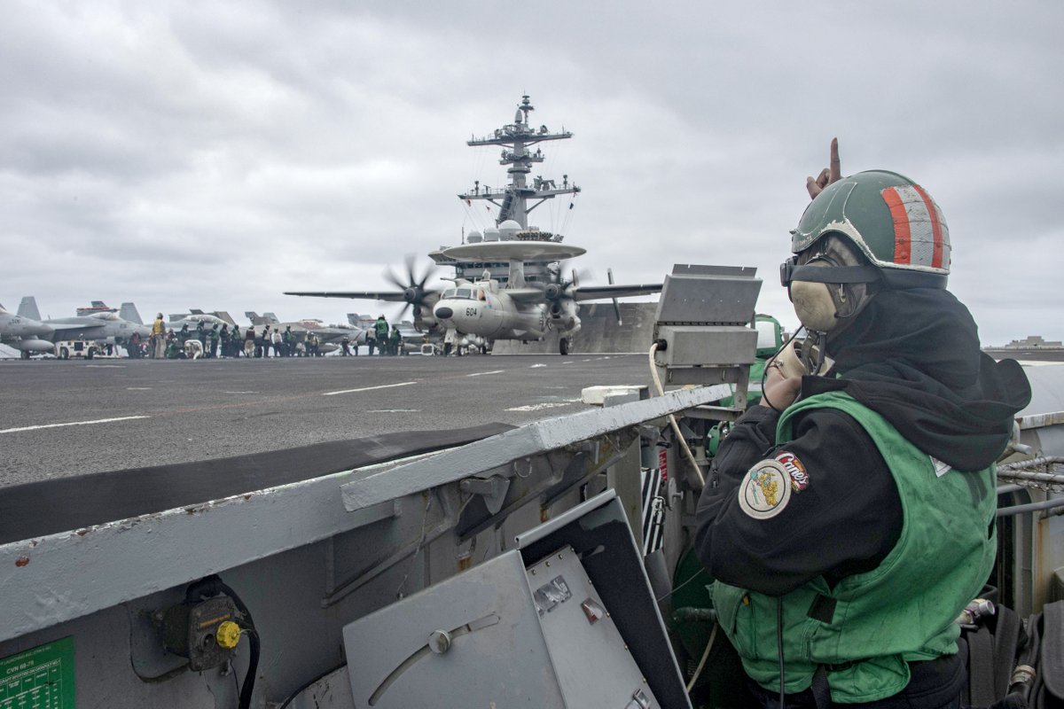 #ForwardFriday ABE2 Tyasia Knight stands watch during #FLTOPS aboard @CVN_72 in @US3rdFleet. The flagship of #CSG3 is underway conducting integrated exercises to bolster strike group readiness and capability. 📸 MCSN Nathaly Cruz