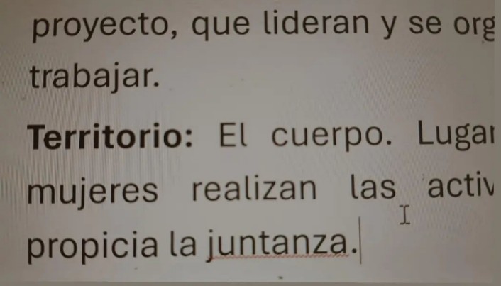 Hoy celebro el día loco en que escribí un proyecto de investigación sobre aguas, mujeres y gestión comunitaria del agua.