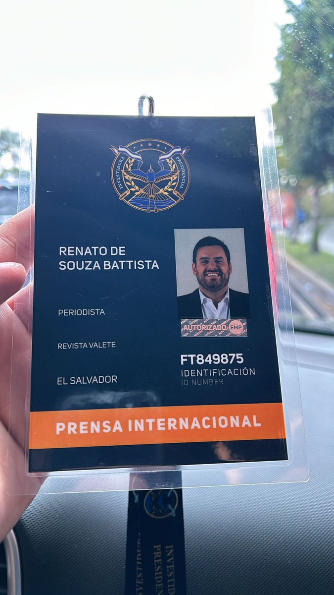 Jornalista profissional e internacional. Diretamente de El Salvador para a posse do Presidente @nayibbukele.