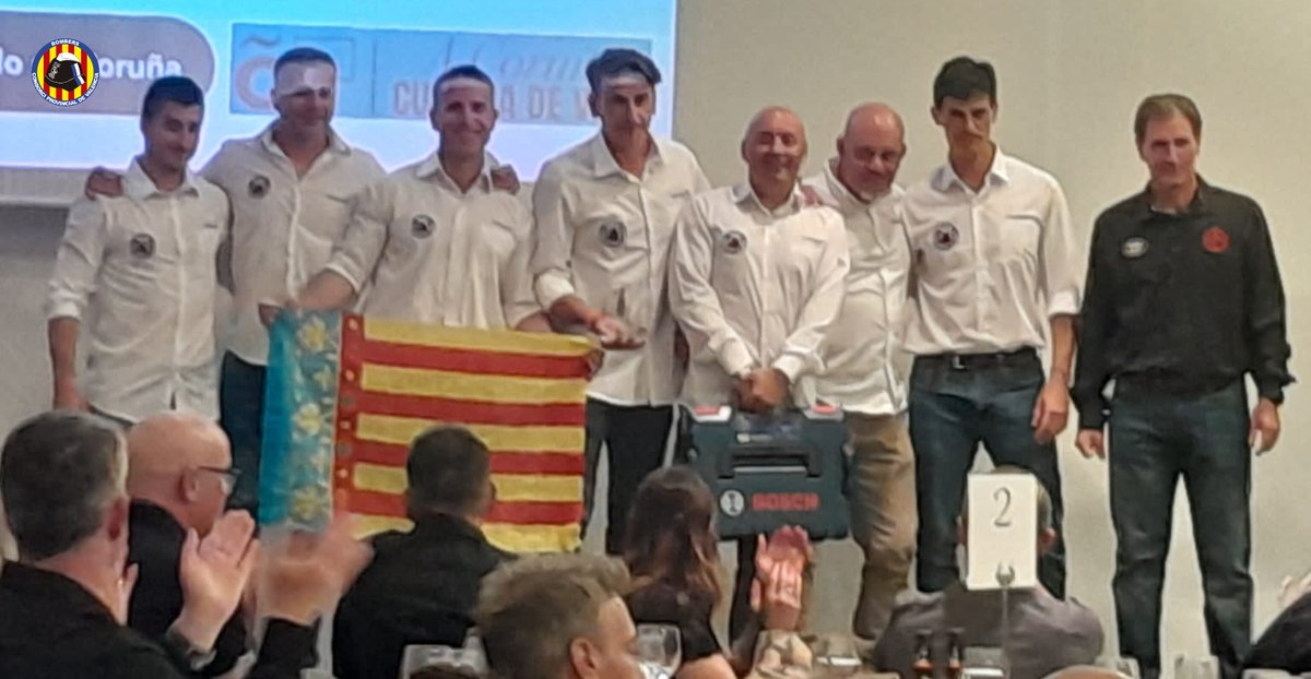 👏🏼👏🏼👏🏼A l’Encontre Nacional de Rescats en Accidents i Trauma de A Coruña @BombersValencia obté la 3a posició en rescat (Equip Valencia 1, Gandia) i 1a en trauma
✈️ Aconseguim plaça per al mundial d’Azores!💪🏼
🙌 Gran treball de tots els nostres equips representants