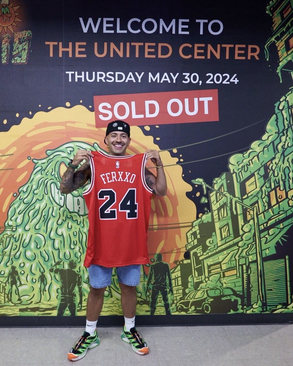 chicagobulls's tweet photo. Chicago 🤝 @ferxxo4 🇨🇴💚 https://t.co/EYdUtmVLIb
