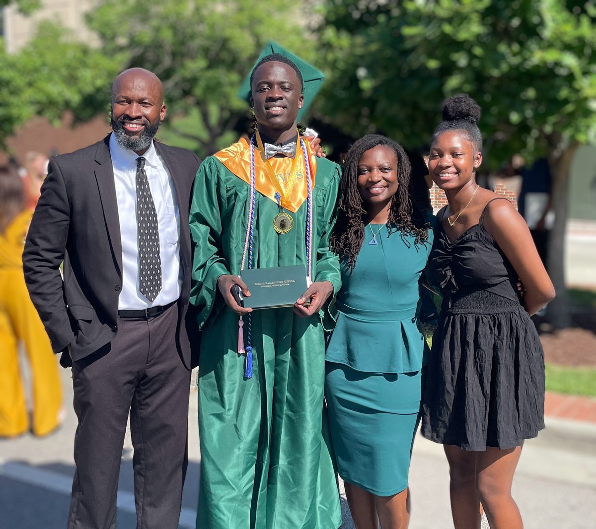 Jeff E. Temoney (@jtemoney) on Twitter photo 