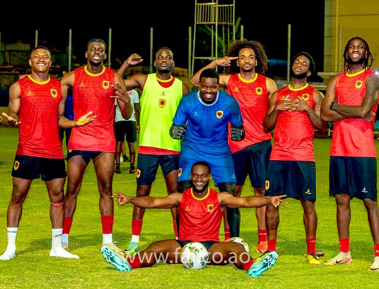 Palancas Negras 🇦🇴 tweet media