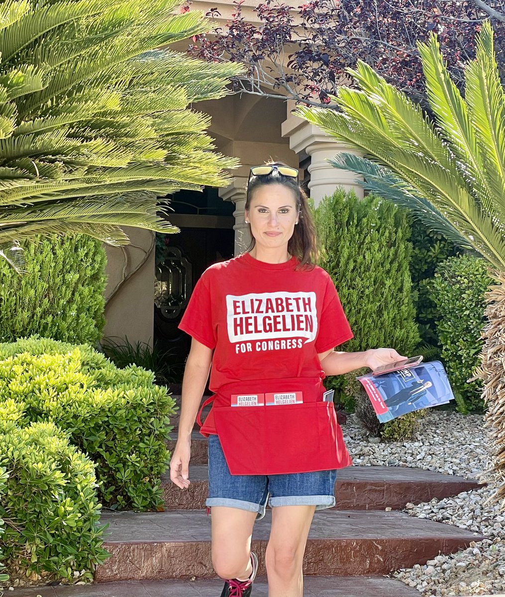 15+ months in and @ElizabethForNV has campaigned just as hard for @realDonaldTrump as she has for herself. Help us return this seat back to we the people. #NV03 ElizabethForNevada.com