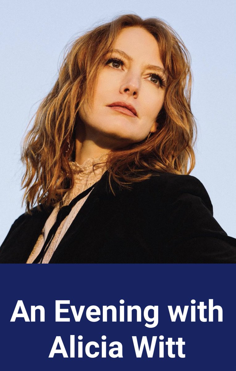 MHuntington7's tweet photo. Diane and I are spending the evening tonight with Alicia Witt at the Blue Strawberry cabaret in the St. Louis gaslight arts district. 😮#HowCanThisBe #AliciaWitt https://t.co/tdO4jVH6na