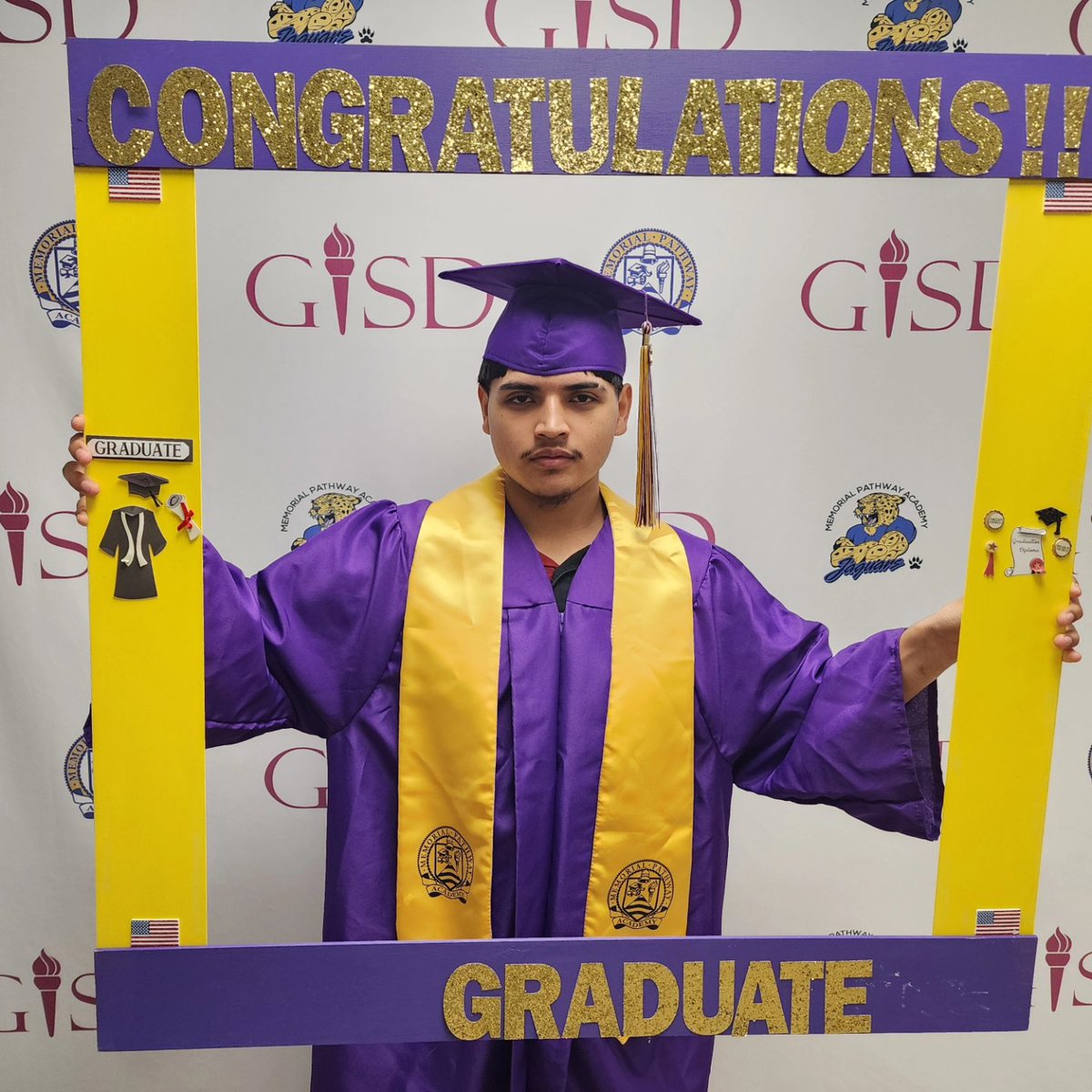 #MPAJAGS 
presents our proud graduate, Ricardo Loredo Herrera. We are so proud of you. Keep being a role model in your community, your family & at MPA #LIVEYOURDREAMS #GRADUATE