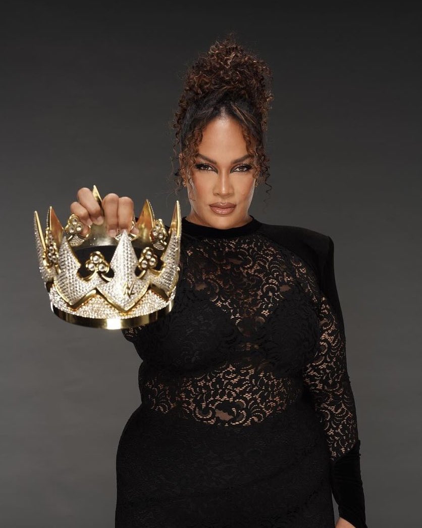 oh nia jax the queen that you are