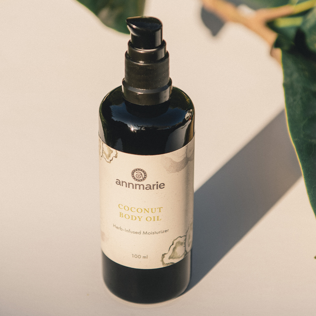 We are coo coo for coconuts, specifically, our Coconut Body Oil. Fair warning, the glow is addicting. 😍 ✨️

#cleanbeauty #cleanmoisturizer #bodyoil #bodymoisturizer #nontoxic #nontoxicbeauty #nontoxicliving #summerglow