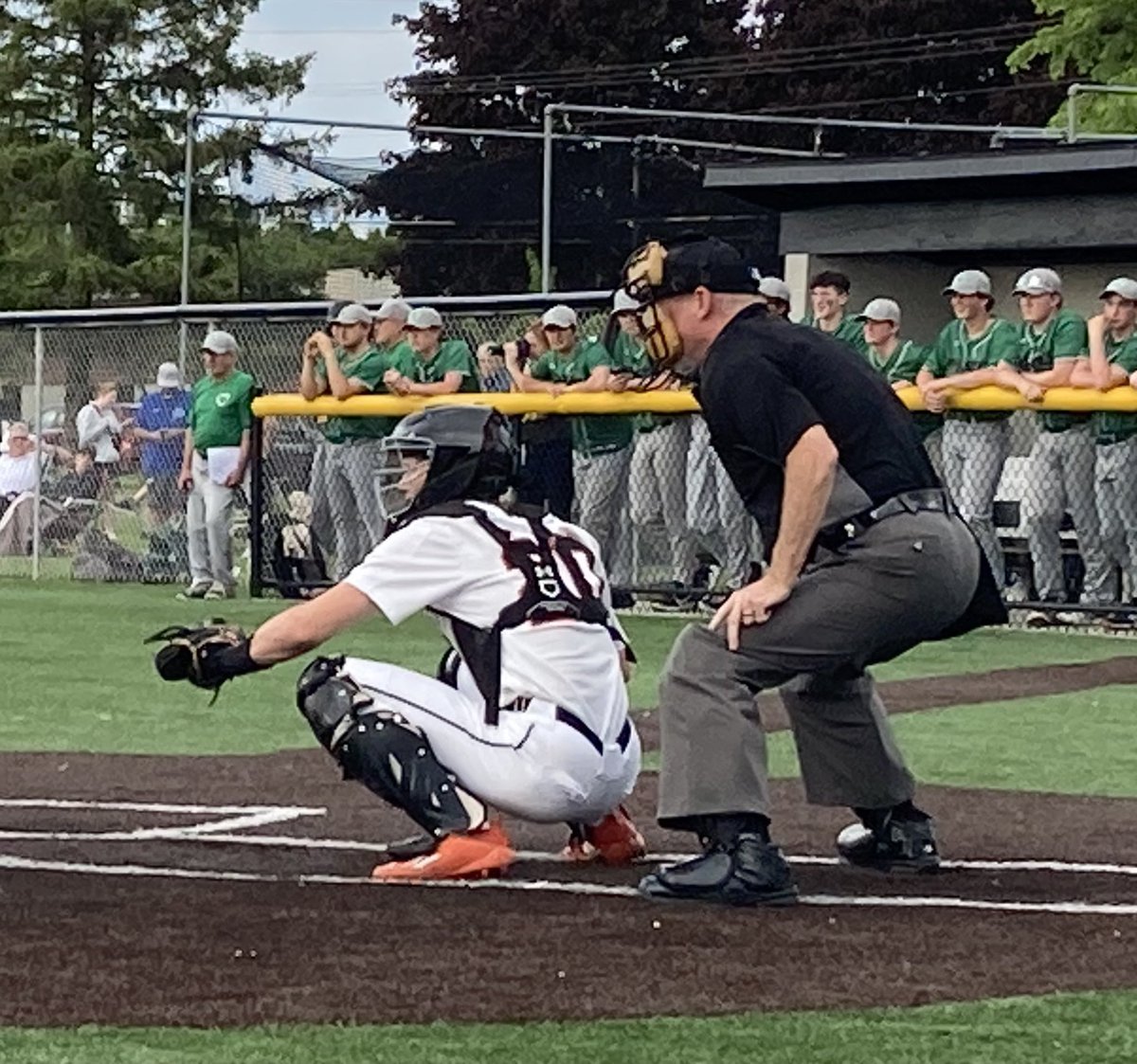 ABonkers17's tweet image. So proud of #20 Garrett Bonk! Moved from 1B back to catcher this season. Monster senior year: AVG-.440, OBP-.525, SLG-.607, 37 Hits, 30 Rs, 18 RBIs, 2 HRs &amp;amp; 17 SBs!