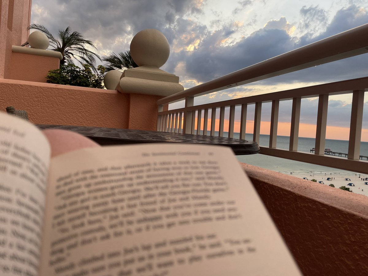MrsJankord's tweet photo. Very thankful to have some time off to read for enjoyment and spend time with my family! 
I guess this is my last #FirstYearPrincipal post. Still have a couple of weeks on contract but was able to get away for a week! There’s nothing like decompressing on the beach!🏝️ 
#LINCLions https://t.co/Te24q2OGtN