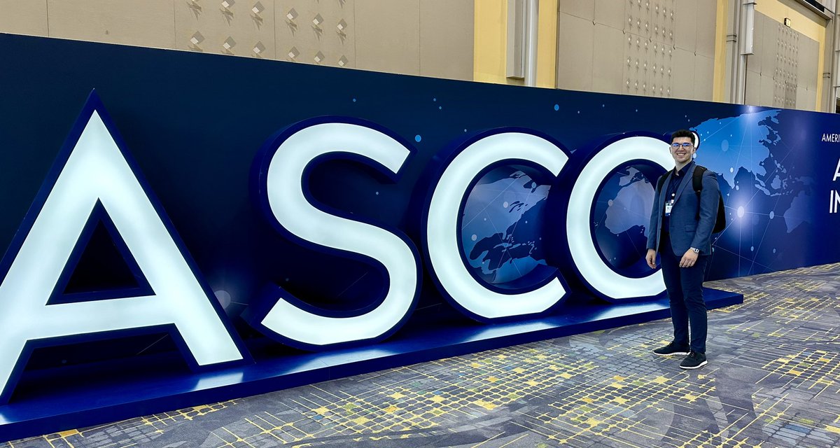 FeinajArdit's tweet photo. Excited to kick off Day 1 at ASCO in Chicago! If you're attending, I'd love to meet up and chat about the path to Residency training and Research over coffee or during a break. Feel free to reach out here or on LinkedIn (link on profile). #ASCO24 #IMG #Networking https://t.co/Ag5FLTX9pi