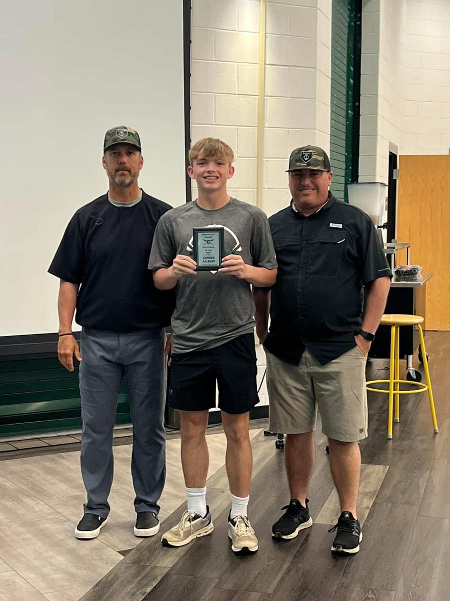 Good ending to my Freshman HS season received 4A-7 All District First Team Infield
Varsity Stats:
.412 Batting Average 
.494 OBP
.529 SLG
19 RBIs