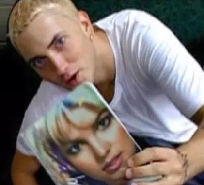 Elita fohishalar dan videolar Uyda külotlarda dumba