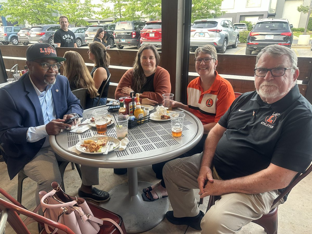 Came all the way to Glenview, it beautiful here this time of year! We are here to support one of our biggest supporters and his band Artificially Hip!  Streaming on all platforms!