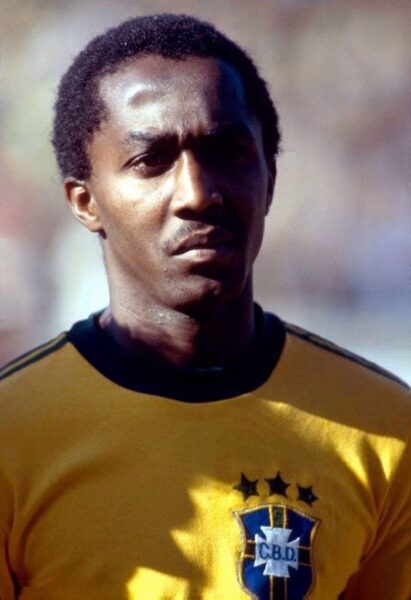 Em pé: Jairo, Super Zé Maria, Mauro, AMARAL, Caçapava e Romeu.

Agachados: Píter, Palhinha, Sócrates, Biro-Biro e Wladimir.

Eis o time base campeão paulista de 1979.

Descanse em paz, Amaral. 

Você foi grande, não só no Corinthians. Na Seleção e no Guarani também.
