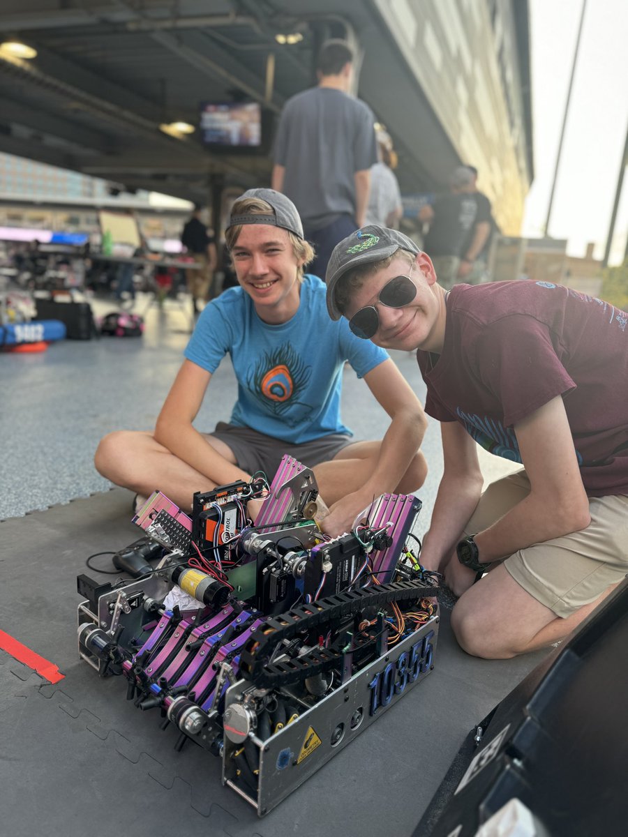 Hanging at the ballpark with <a href="/FTC10355/">Project Peacock</a>!