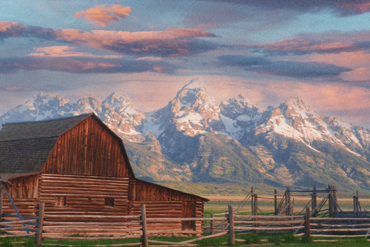 mormonville barn in teton national park
