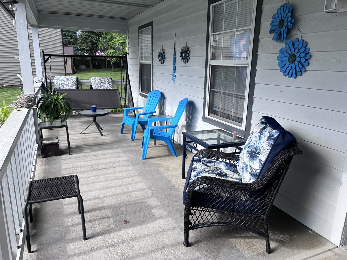 Check out my rental listing for 3566 Berry Pond Court: avail.co/l/61091567 via @helloavail #CanalWinchester #rental #realestate #home4rent  #frontporch #sunsets