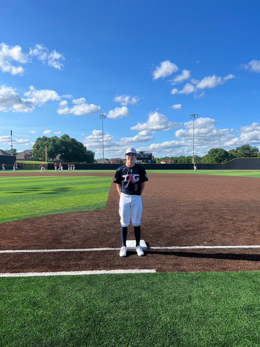 F: <a href="/TXGenerals/">Texas Generals est2019</a> Nichols 7, RC Prospects Black 7
PoG: Peydon Carver 1-1, 2B, RBI, 2R
Notables: Carlos Lugo 1-2, 2 RBI, R