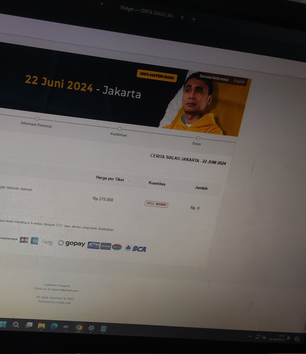 achuunnn's tweet photo. Sial banget.. udh ngantri jam 10 lewat hp, ga sengaja ke refresh. Buru-buru buka lewat PC jadi ngantri 30menitan, berharap ada yang cancel.. cek hp taunya udh sold out.

Tambahin slotnya dong bang, baru ini ada kesempatan nonton show lu @radityadika https://t.co/w79XjTUIHd