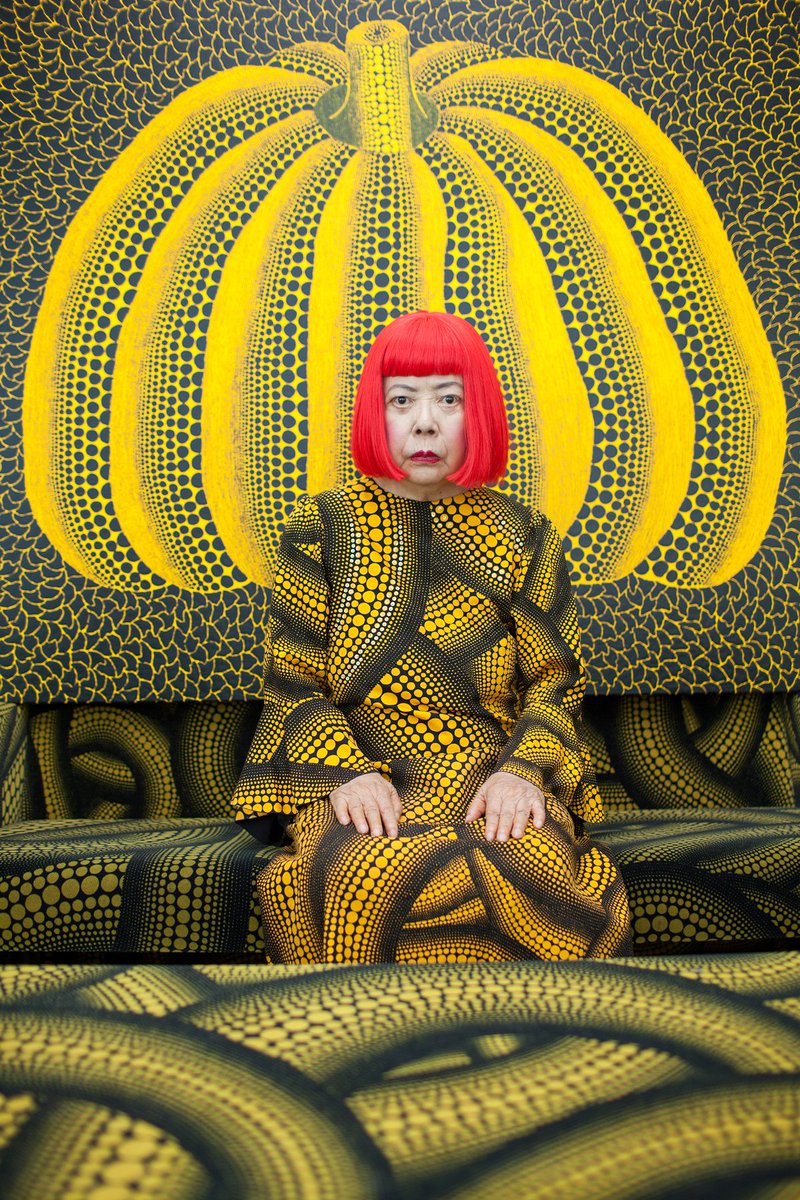 93 years old......
Yayoi Kusama, Japanese contemporary artist who works primarily in sculpture and installation, but is also active in painting, performance, film, fashion, poetry, fiction, and other arts #WomensArt