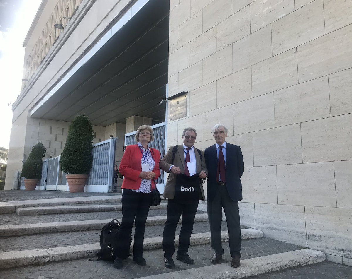 Thank you very much for this great and inspiring #ICEDD2024 in dodis.ch/G361! Dodis Director <a href="/SachaZala/">Sacha Zala</a> with the outgoing <a href="/icedd_org/">ICEDD</a> President Ilse Dorothee Pautsch and our host, Francesco Lefebvre D'Ovidio, in front of the conference venue, <a href="/ItalyMFA_int/">Italy MFA</a>. Grazie Roma!