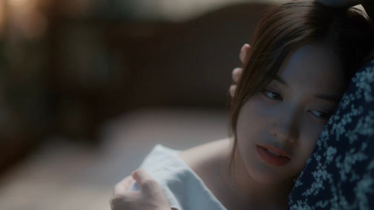 ชีปิ่นนางดูออดอ้อนอ่ะ ซึ่งมันก็เข้าทางอนิล อิอิ

#ปิ่นภักดิ์ #TheLoyalPin