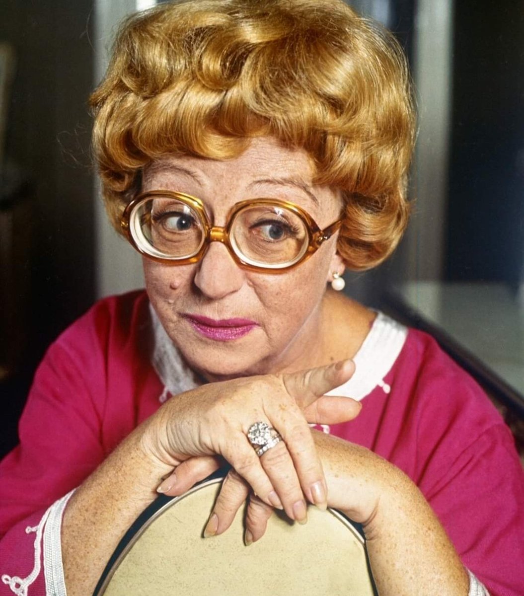 Born on this day in 1911, in the wonderful seaside town of #Morecambe, Thora Hird, actress and for many years much-loved presenter of BBC's Songs of Praise Latterly she lived in the Lancashire village of Slyne-with-Hest with views from her house towards the beautiful bay.
