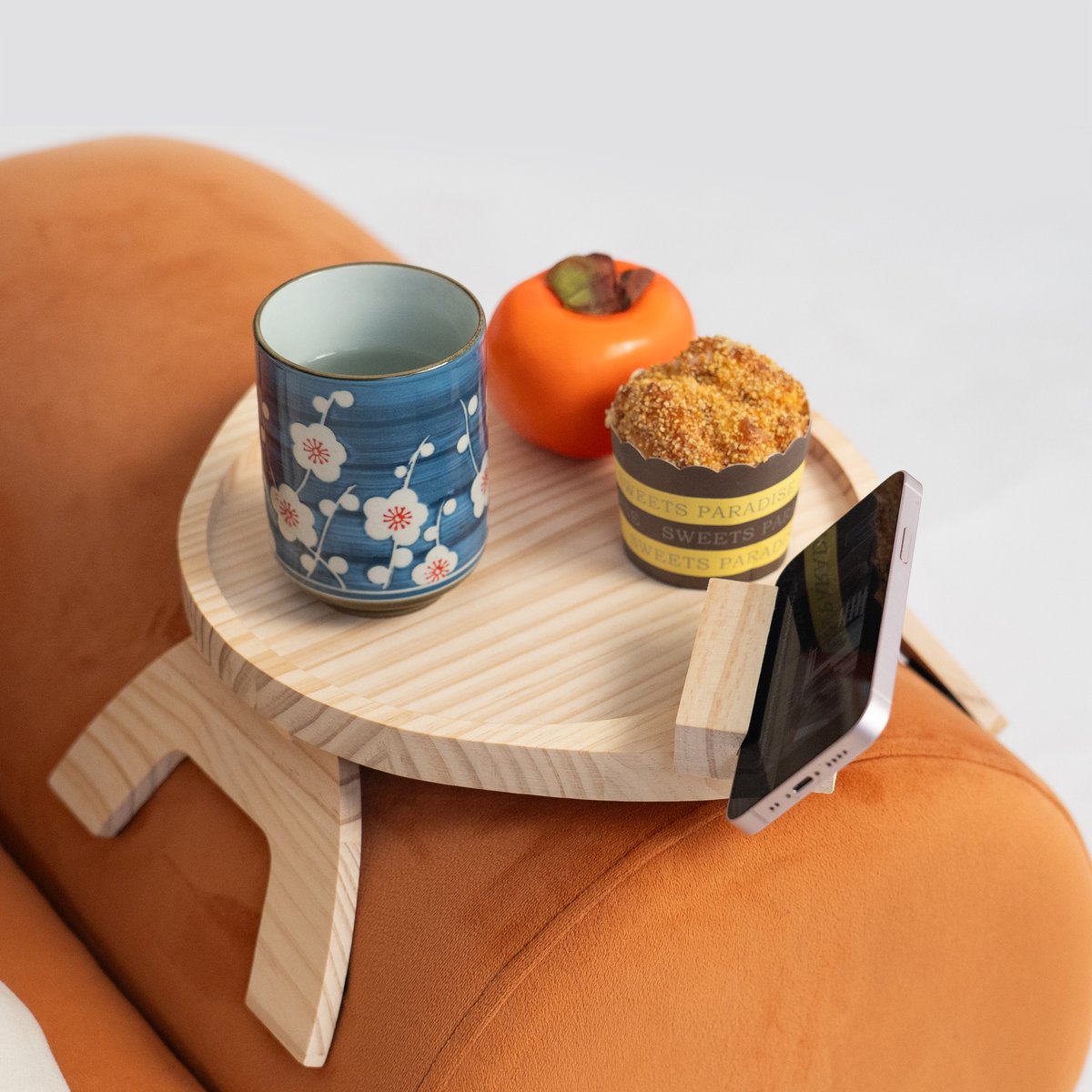 zenyarahome's tweet image. Sofa Clip on Tray,Tray Table,Couch Tray,made of solid wood. Link:
wayfair.com/tv-trays/pdp/m…
#traytable #endtable #endtables #sofatray #couchtray #breakfasttray #furnituredesign