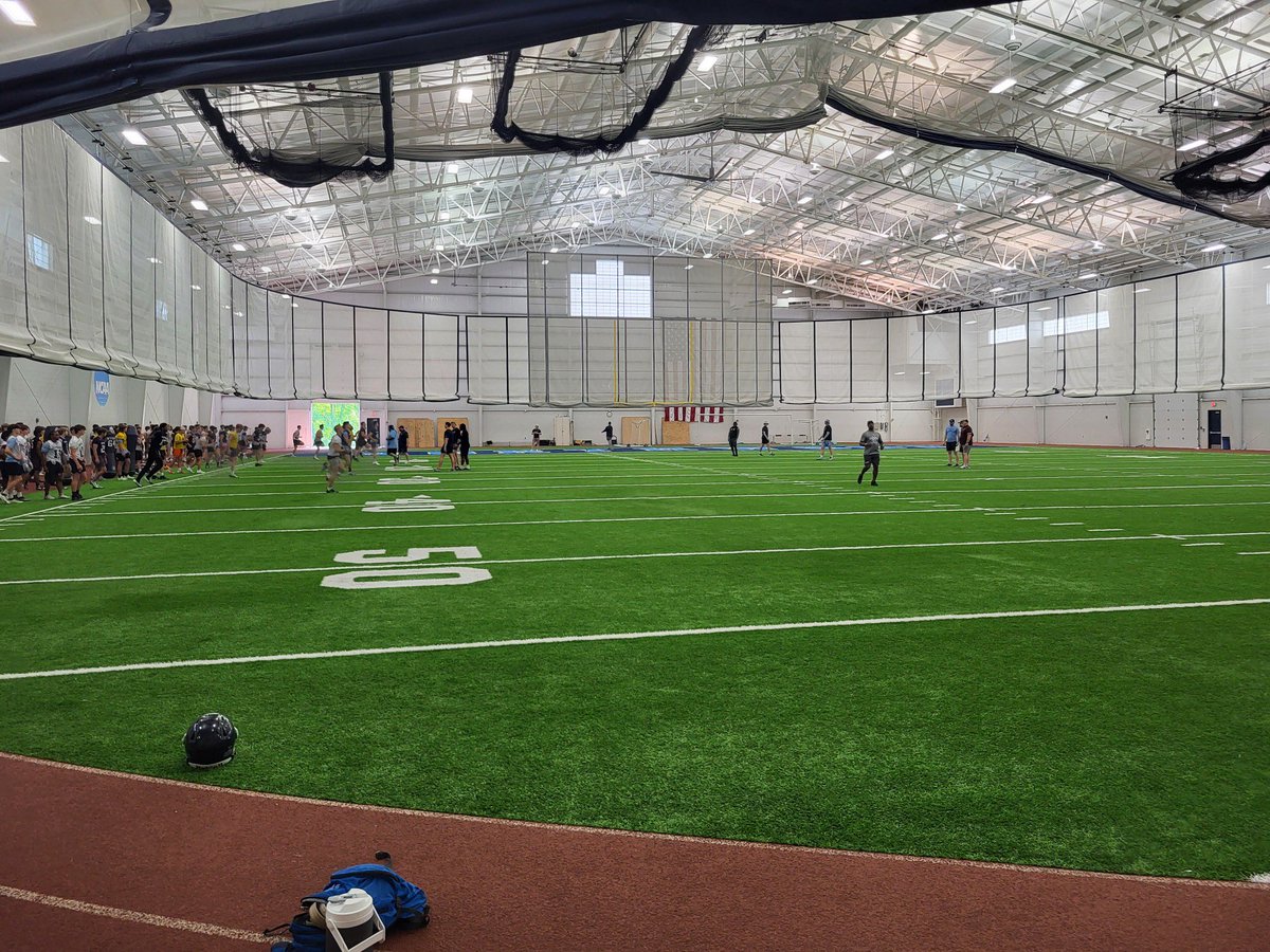 Thanks for the offer <a href="/CoachBeurer/">Dustin Beurer</a>! Appreciate you believing in me. <a href="/CoachMtz125510/">Coach I-Mart</a> <a href="/mwscarletfb/">MW Scarlet Football</a> <a href="/PrepRedzoneMN/">Prep Redzone Minnesota</a>