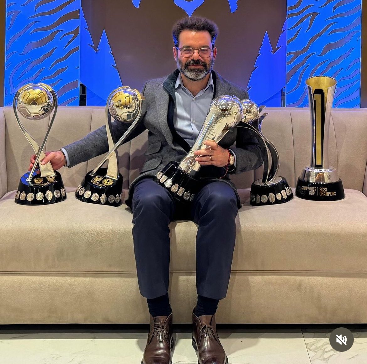 5 títulos en el año natural 2023 @TigresOficial y @TigresFemenil 
Clausura 2023 🏆
Cam.. de campeones 2023 🏆
Cam.. de campeonas 2023 🏆
Campeónes cup 2023 🏆
Apertura 2023 femenil 🏆

🥱😎😎😎