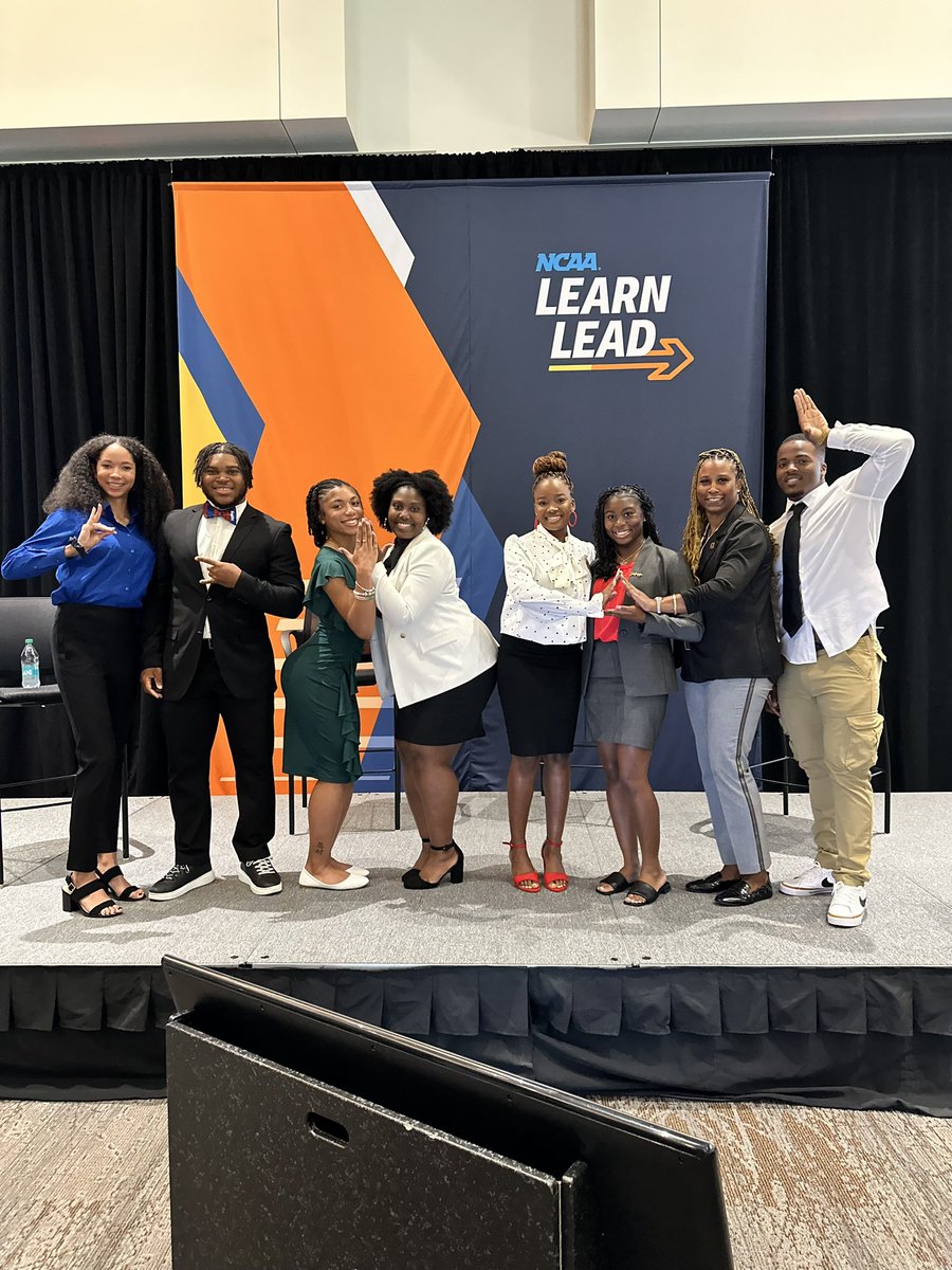 Rsmith24_'s tweet photo. Greek Unity at 2024 NCAA Sports Forum in Indianapolis! @NCAA #greekunity #NCAALearnlead https://t.co/D42uUXqBTF
