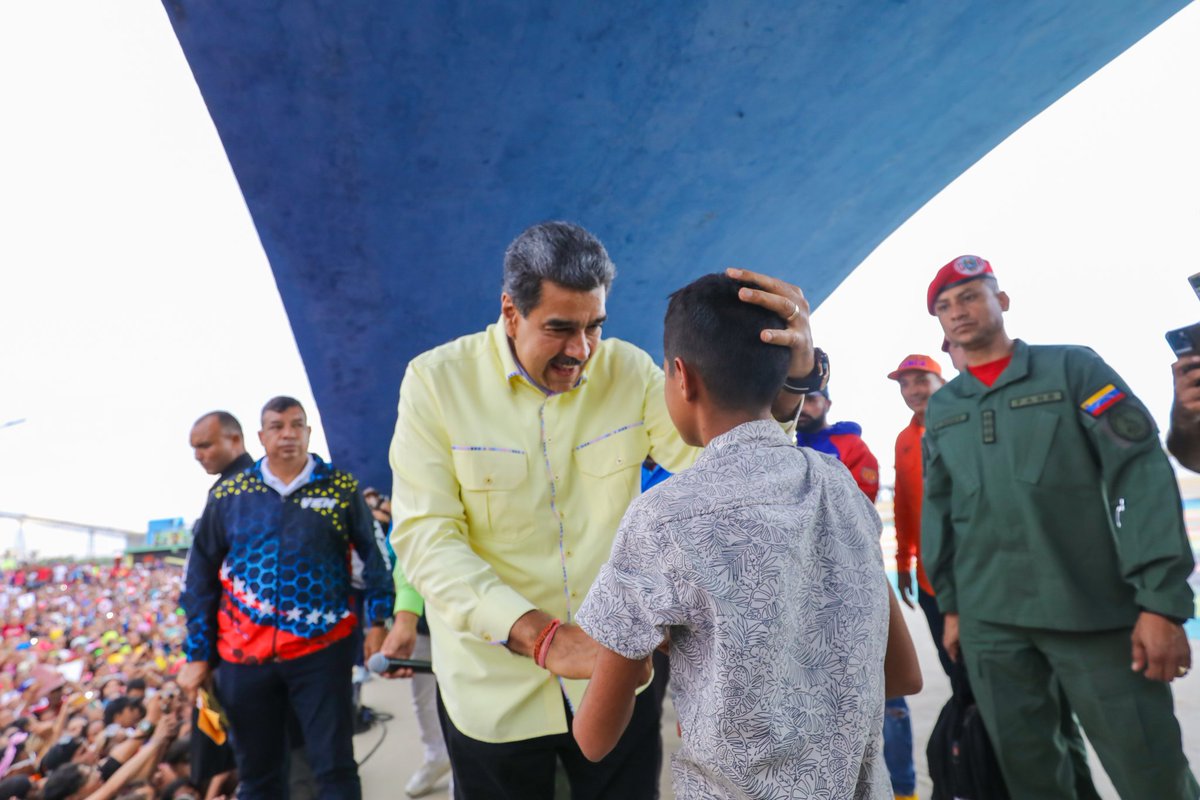 Nicolás Maduro tweet media