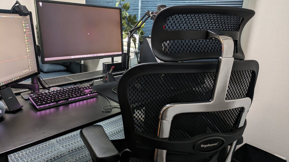 今は10万円以上するオフィスチェアを月額でレンタルできる時代らしい
2年間レンタル継続したらそのまま貰えるし、身体に合わなかったら返せばいいから分割払いの上位互換じゃね？