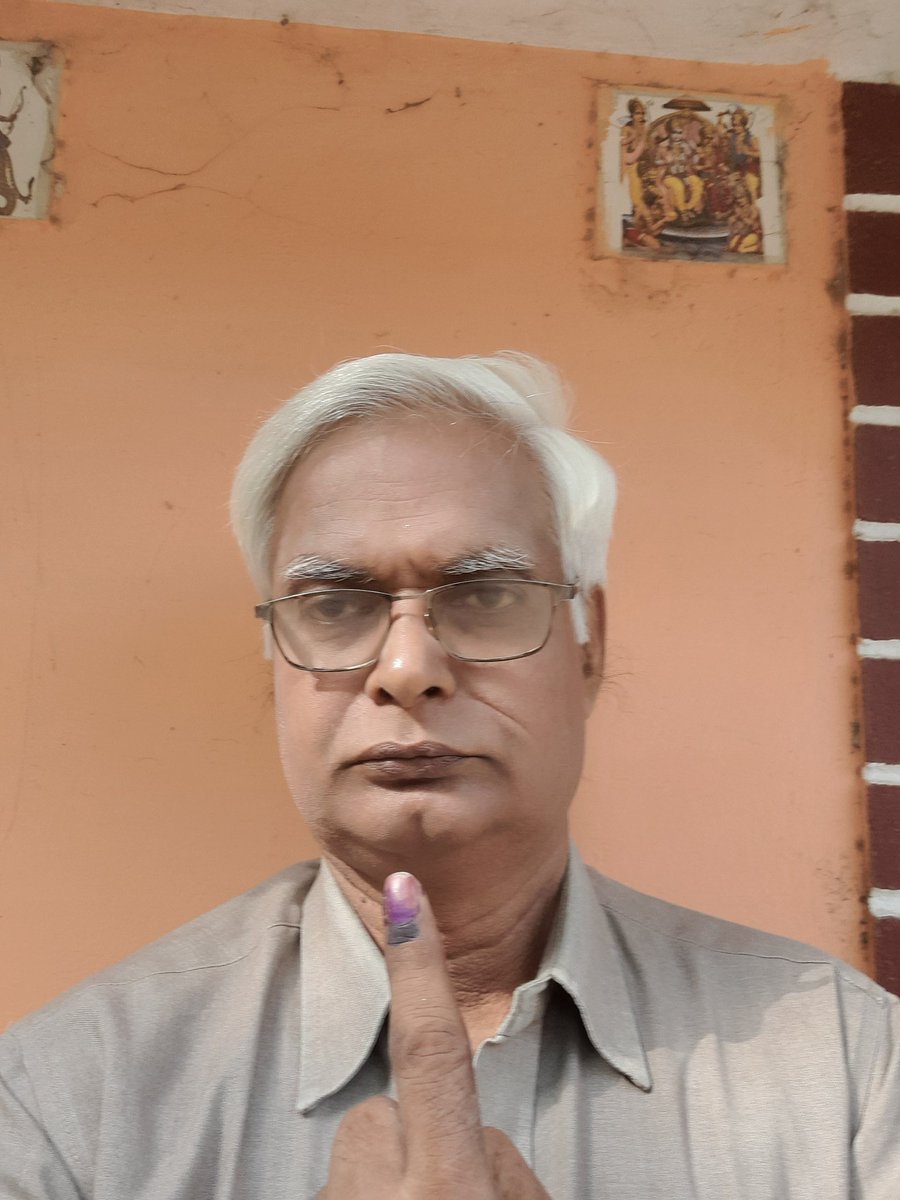 _Tiwarie__63's tweet image. Your vote is your voice, it's precious, 🥀Do exercise ur voting rights.⚜️

विकास व राष्ट्रहित 🥀⚜️

#LSelection #7th_Phase
#loksabhaelctions 🥀#loksabhapoll 
@safronsangh ⚜️
@sanjeev_vhp  🚩