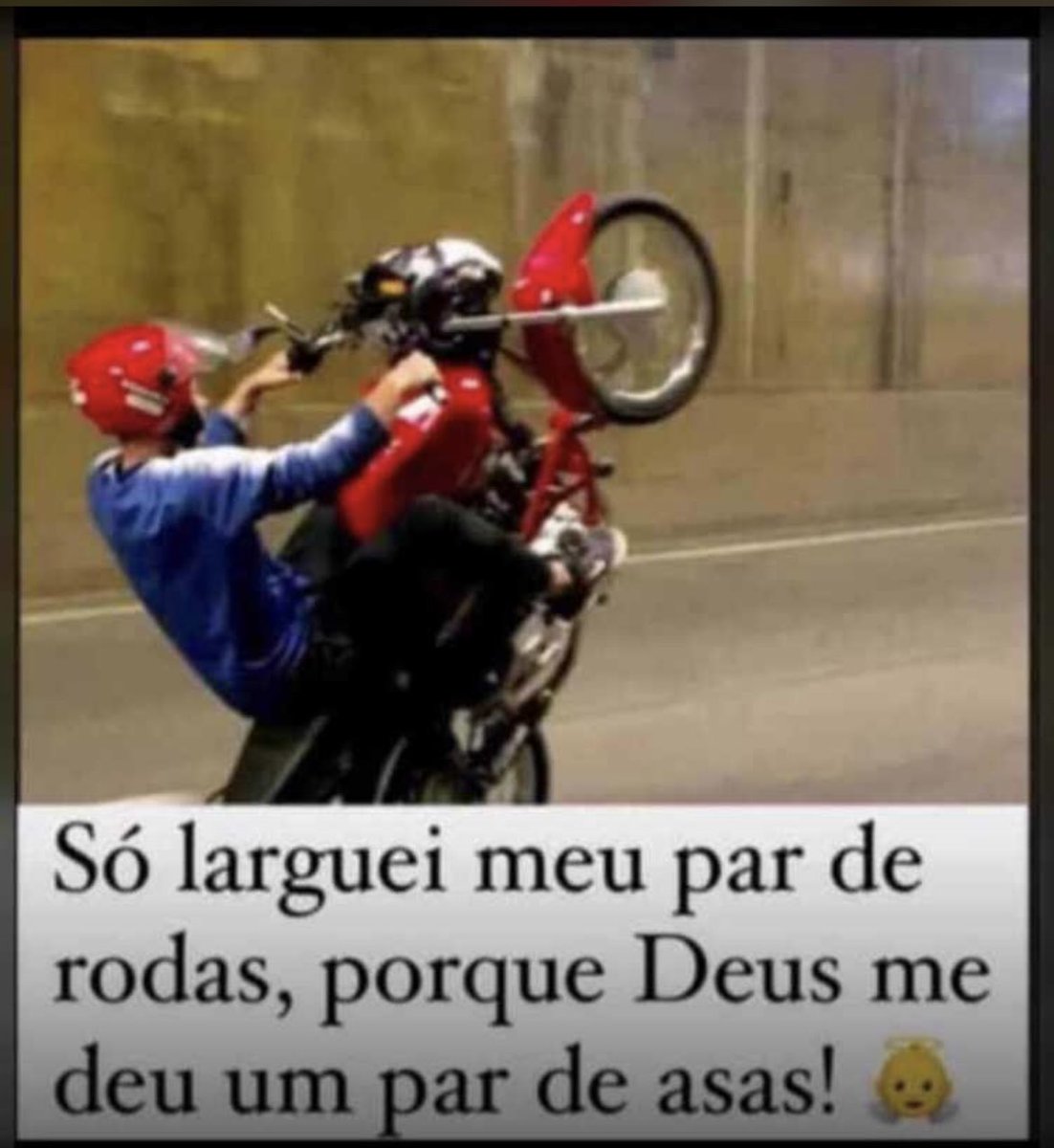 saragomes224's tweet photo. Quem fez isso com você vai pagar 😭🖤🥀 https://t.co/5UVDgFzYlm