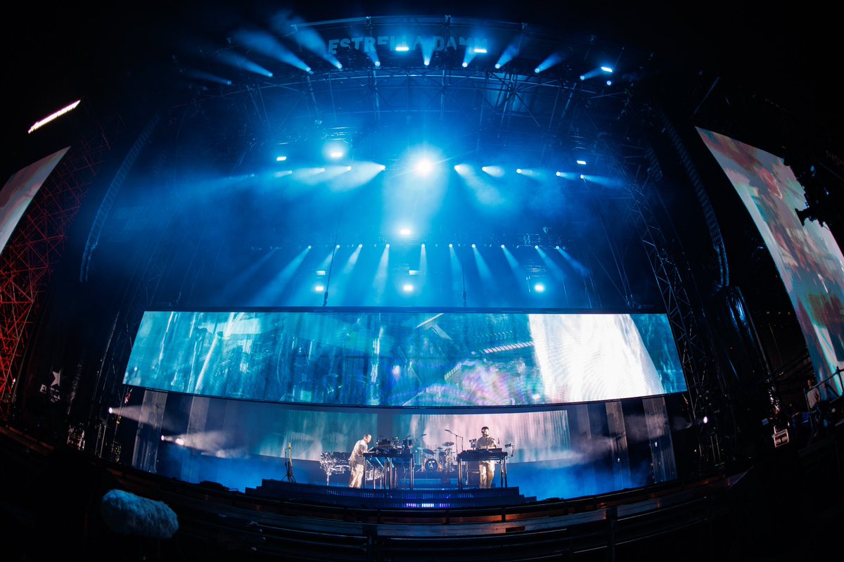 If it isn’t already there, add seeing @disclosure live to your bucket list ✍️

📸 Christian Bertrand
#primaverasound #primaverasoundbcn