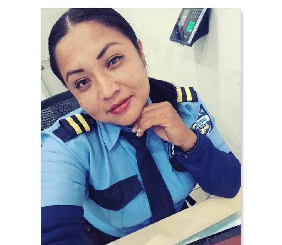 sitragspsal's tweet photo. Queremos hacer una denuncia pública encontrá de esta señora que se Llama , Marielos  Yasmin Hernández esta señora solo porque es supervisora por parte de la empresa SEGUSAL S.A de C.V  esta llegando a amenazar a los compañeros a los proyectos donde están asignados https://t.co/Nv8xM1z7Eg