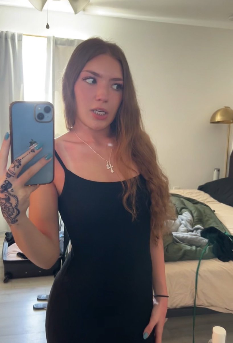 HarperMitchell tweet media