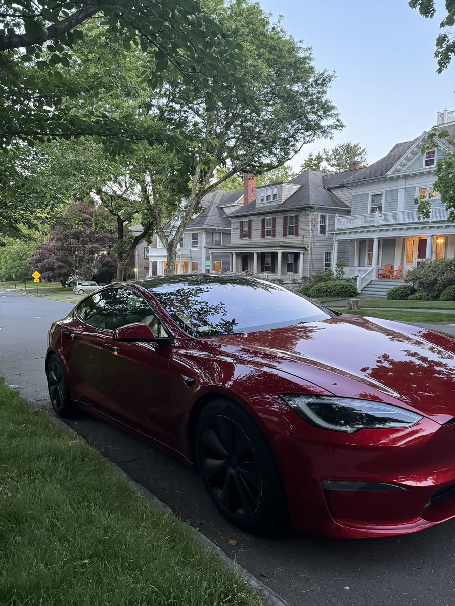 Lissa Sugeng tweet media